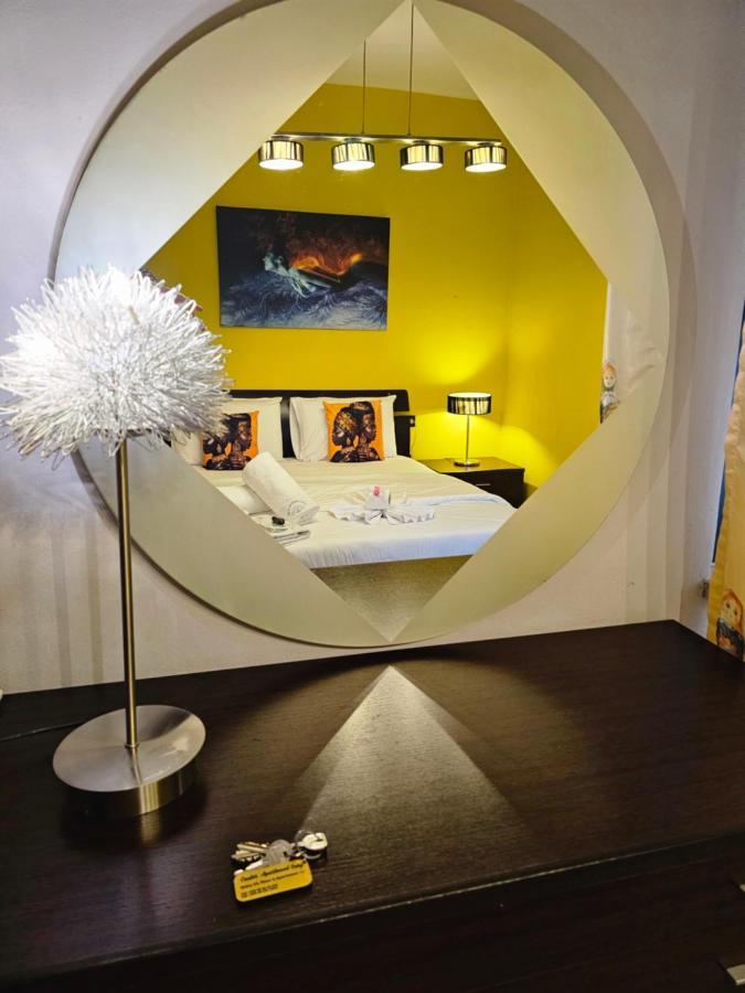Center Apartment Easy_Luxury Tiranë Eksteriør bilde
