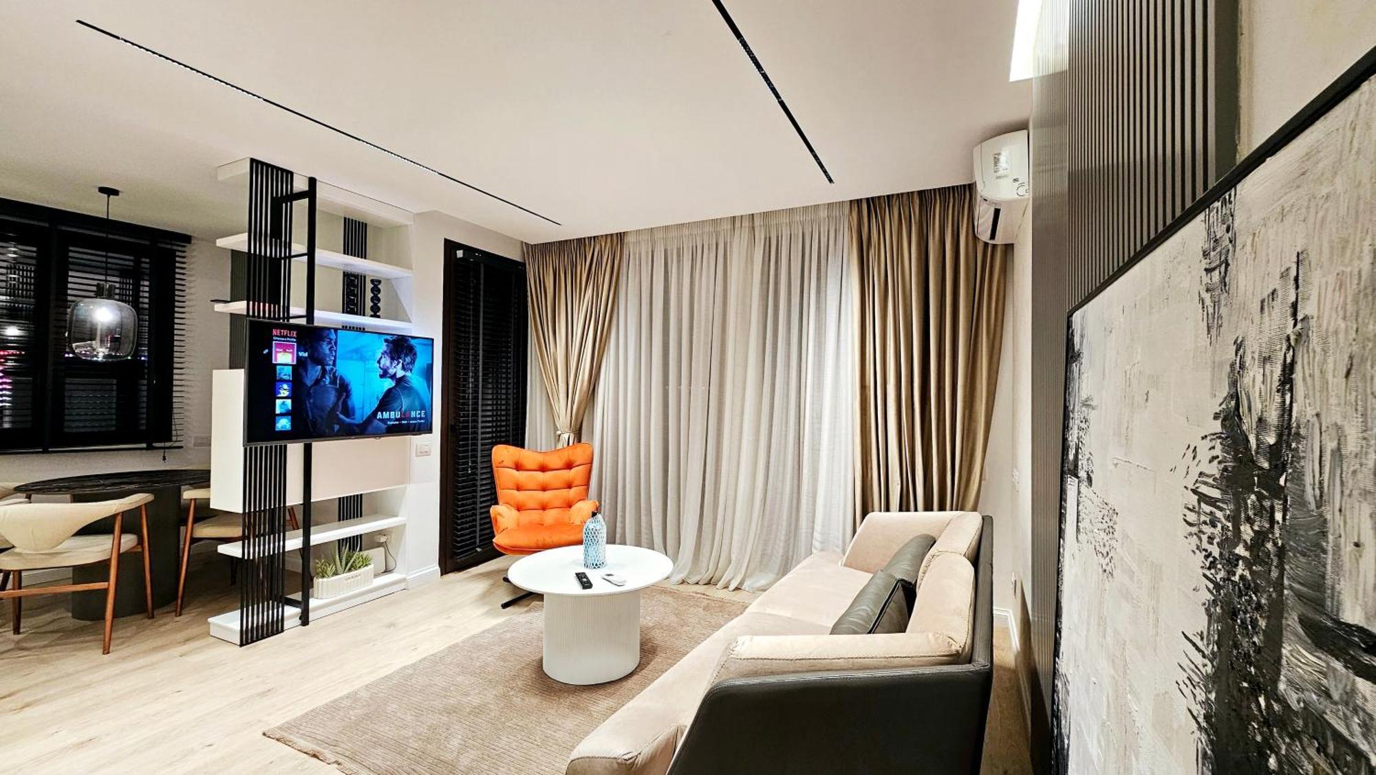 Center Apartment Easy_Luxury Tiranë Eksteriør bilde