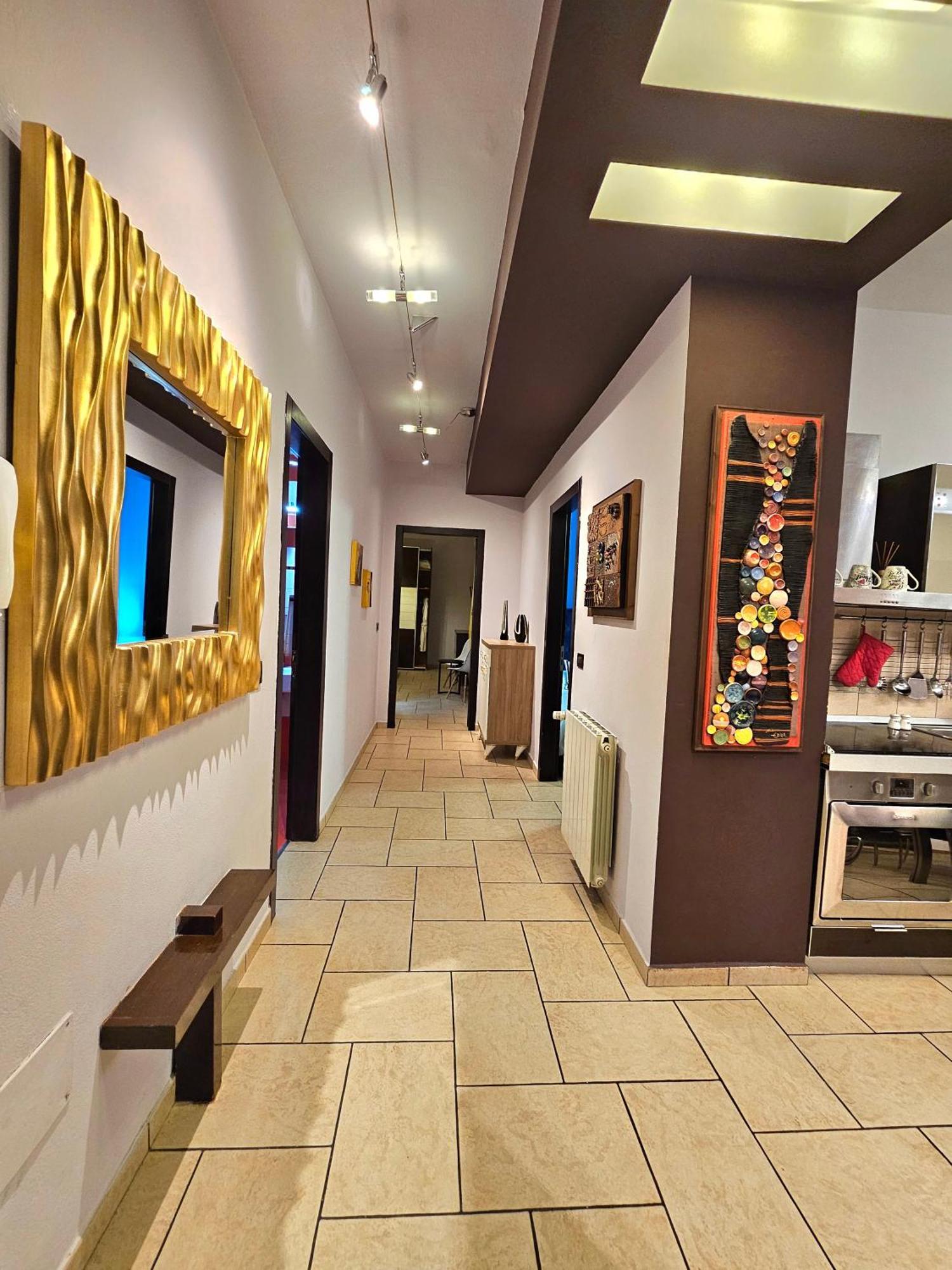 Center Apartment Easy_Luxury Tiranë Eksteriør bilde
