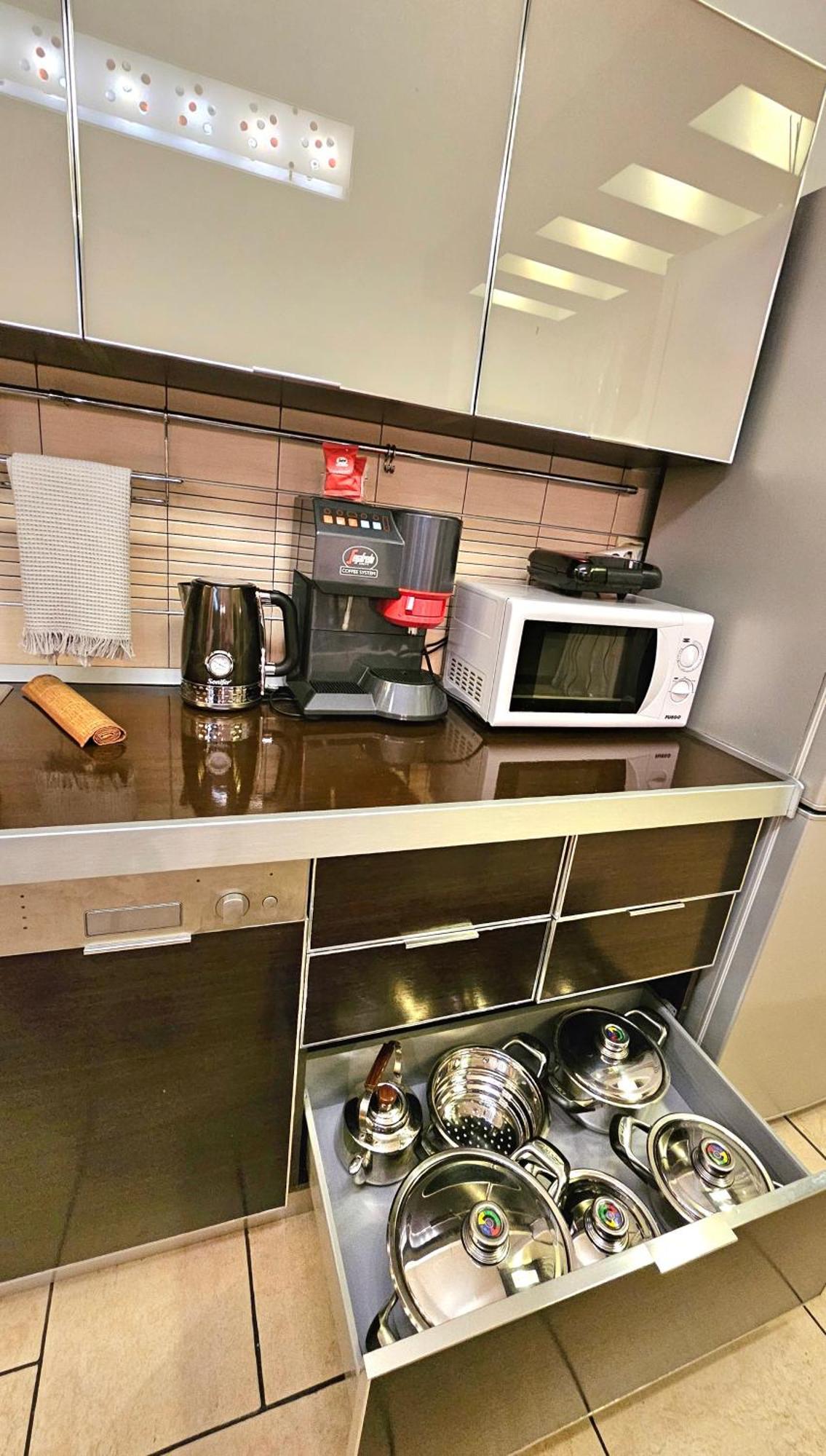 Center Apartment Easy_Luxury Tiranë Eksteriør bilde