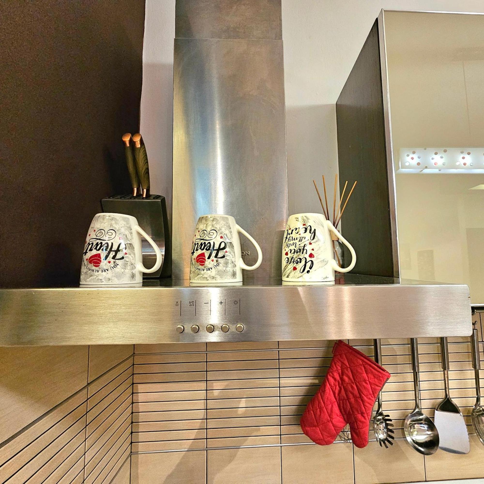 Center Apartment Easy_Luxury Tiranë Eksteriør bilde