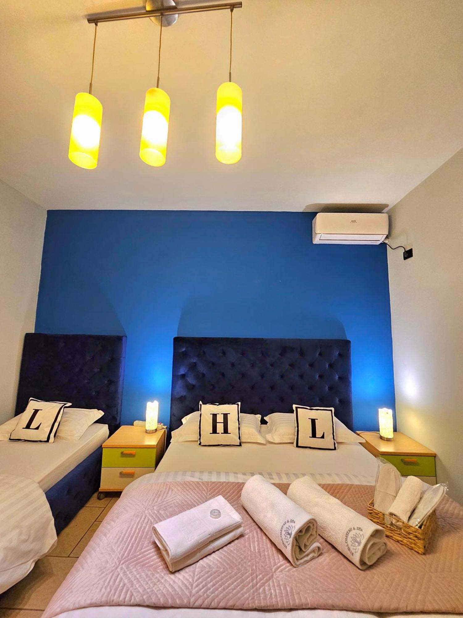 Center Apartment Easy_Luxury Tiranë Eksteriør bilde