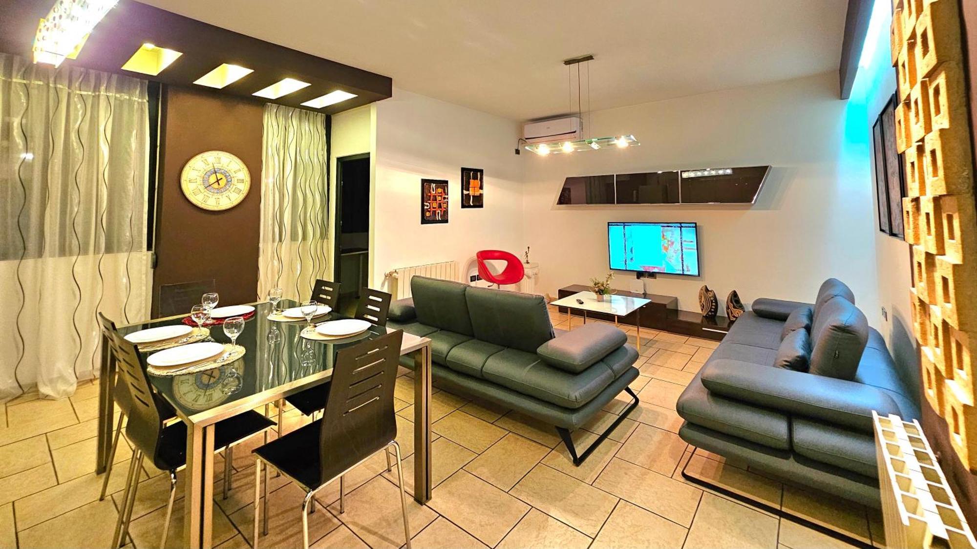 Center Apartment Easy_Luxury Tiranë Eksteriør bilde