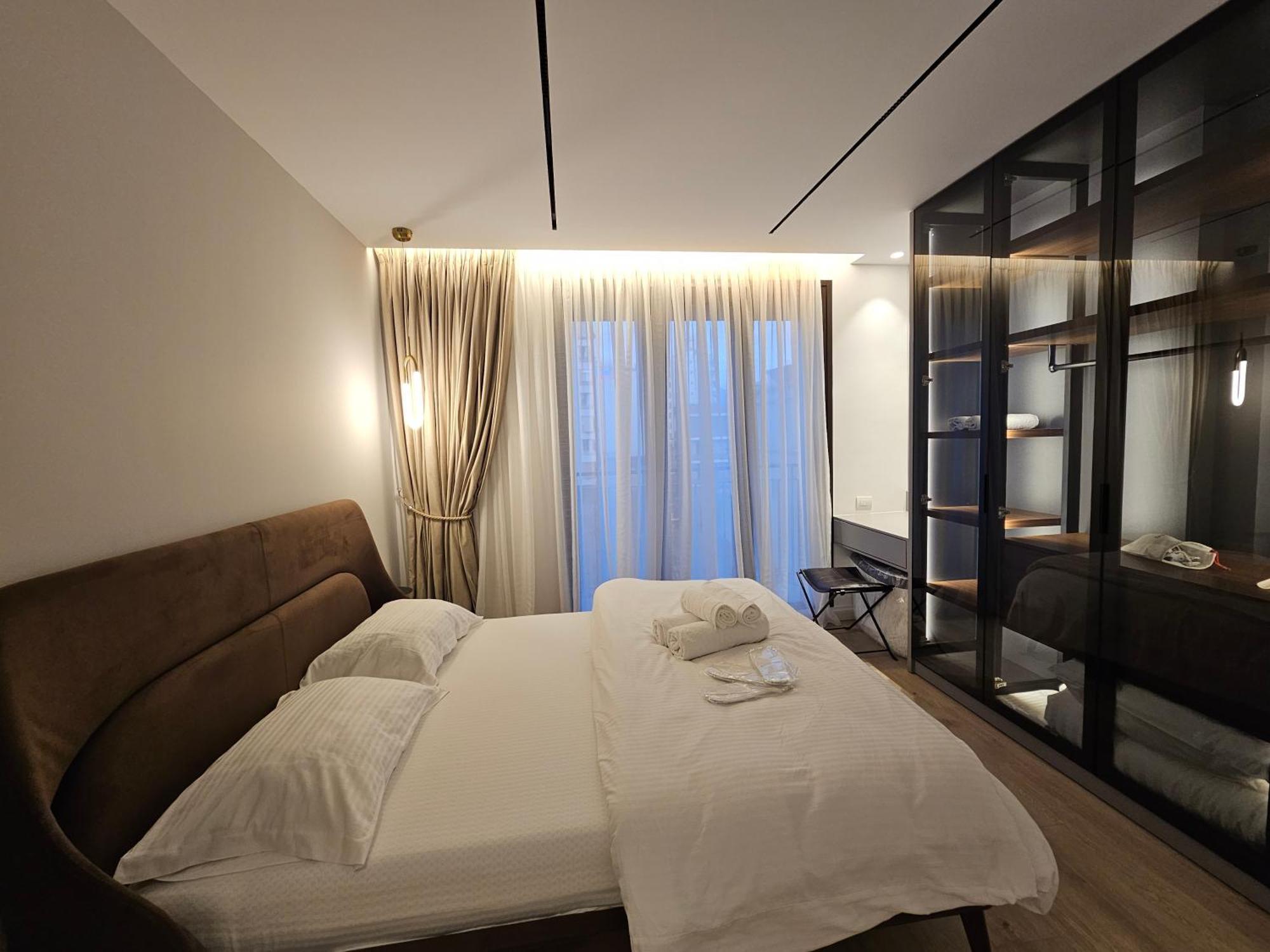 Center Apartment Easy_Luxury Tiranë Eksteriør bilde