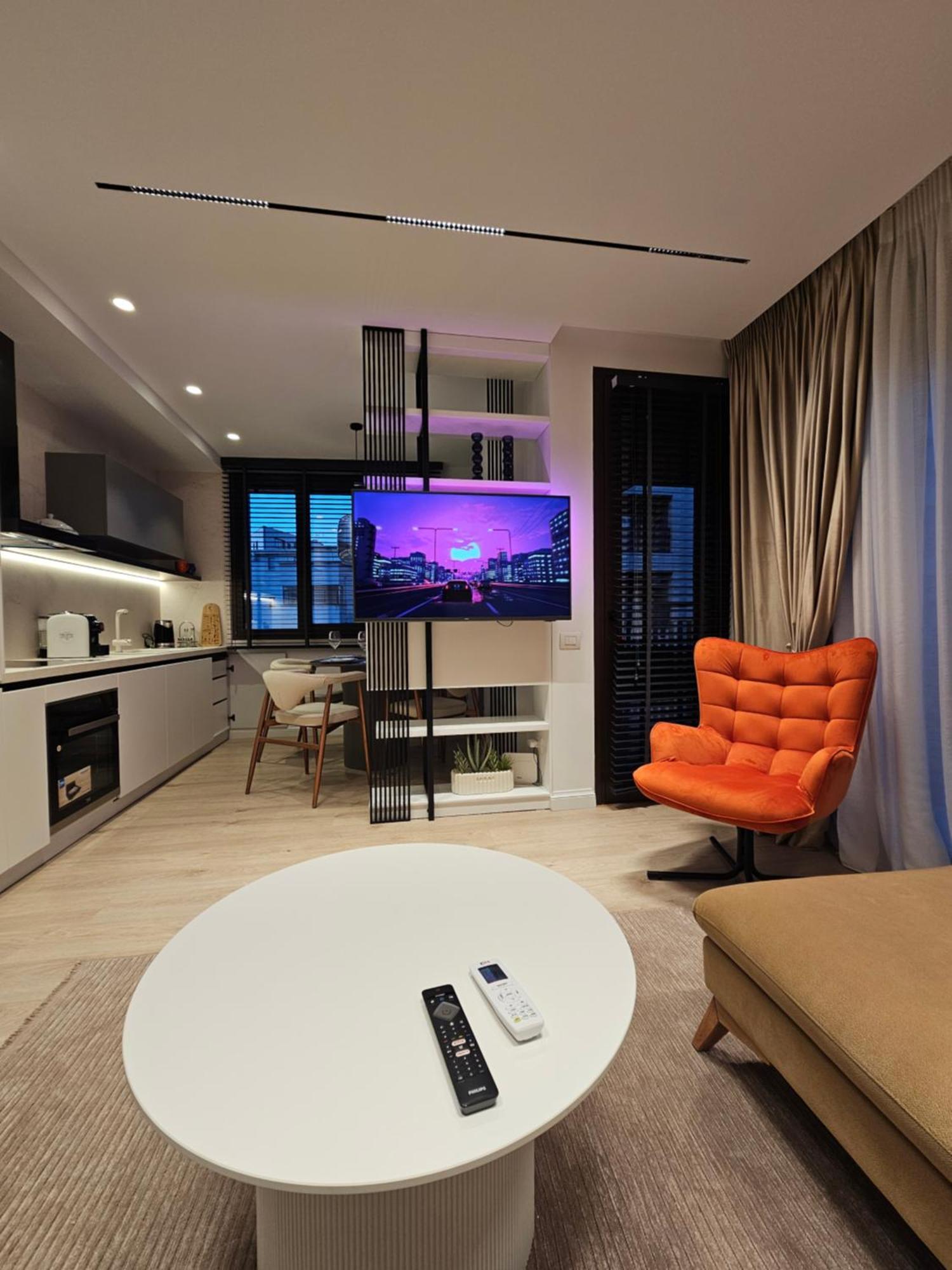 Center Apartment Easy_Luxury Tiranë Eksteriør bilde