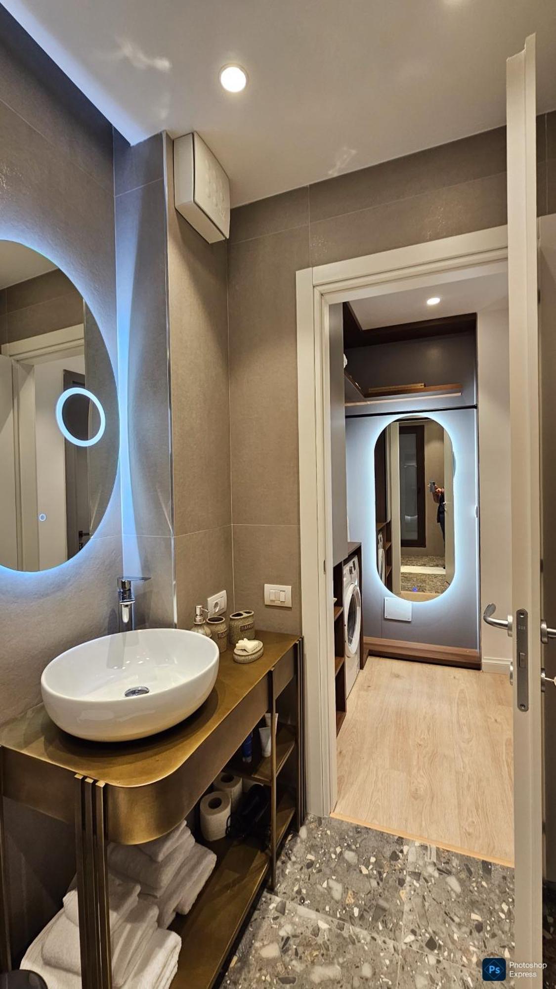 Center Apartment Easy_Luxury Tiranë Eksteriør bilde