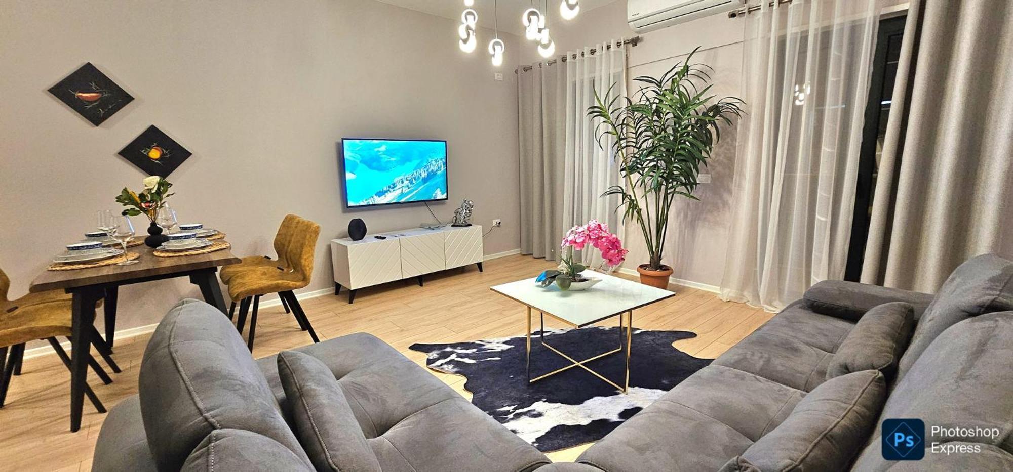 Center Apartment Easy_Luxury Tiranë Eksteriør bilde