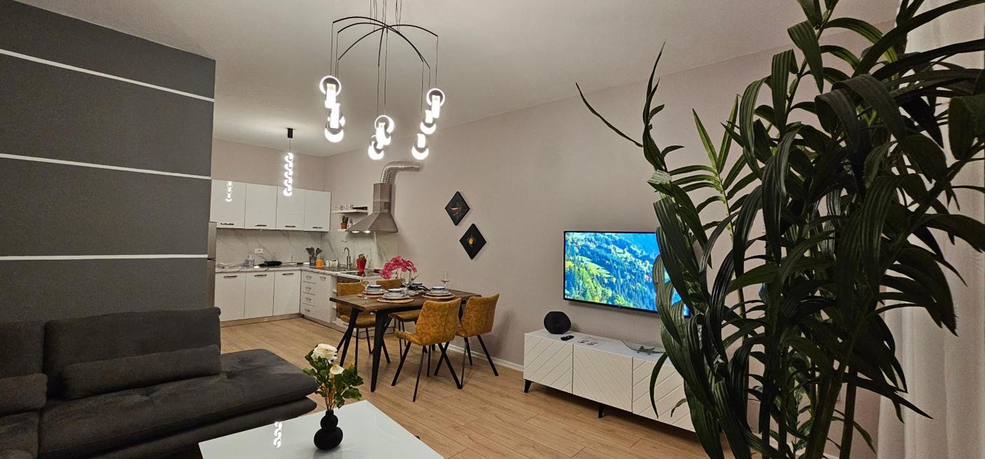Center Apartment Easy_Luxury Tiranë Eksteriør bilde